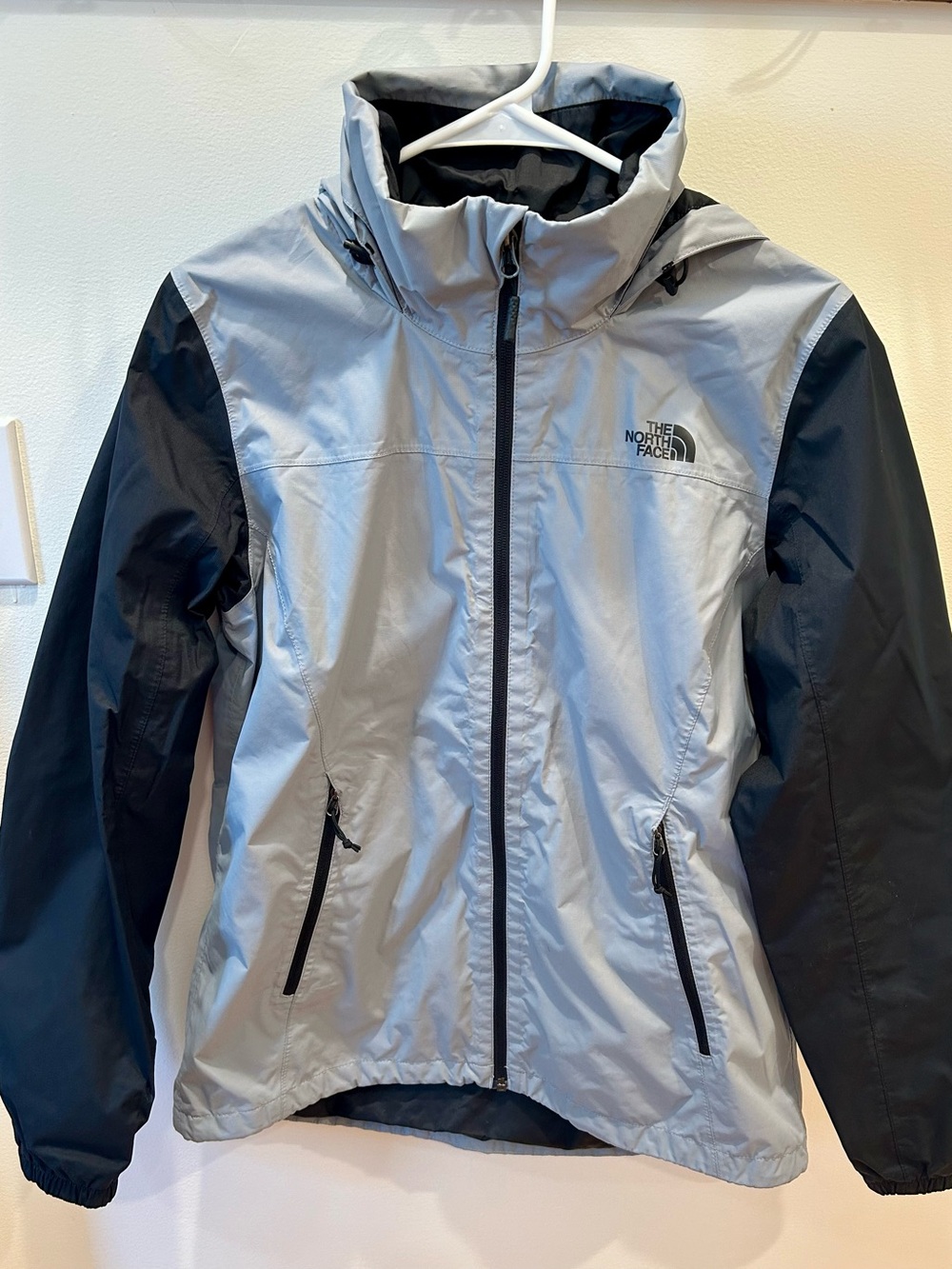 THE NORTH FACE Resolve Plus DryVent Waterproof Rain Jacket Gray Black Women’s L